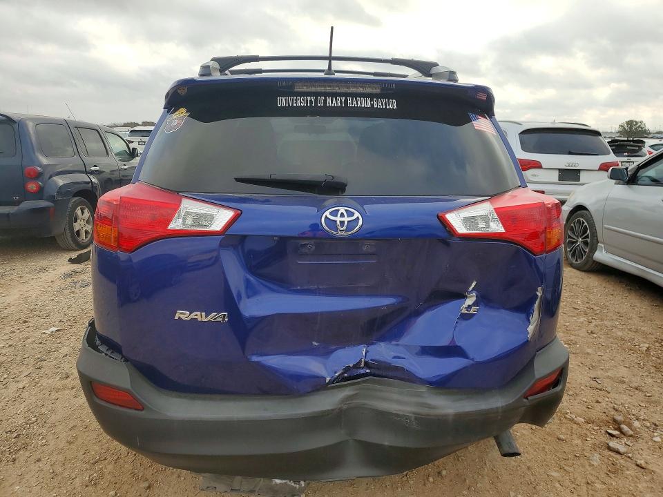 Photo 6 from auction – 2014 TOYOTA RAV4 LE with VIN 2T3ZFREV1EW078823