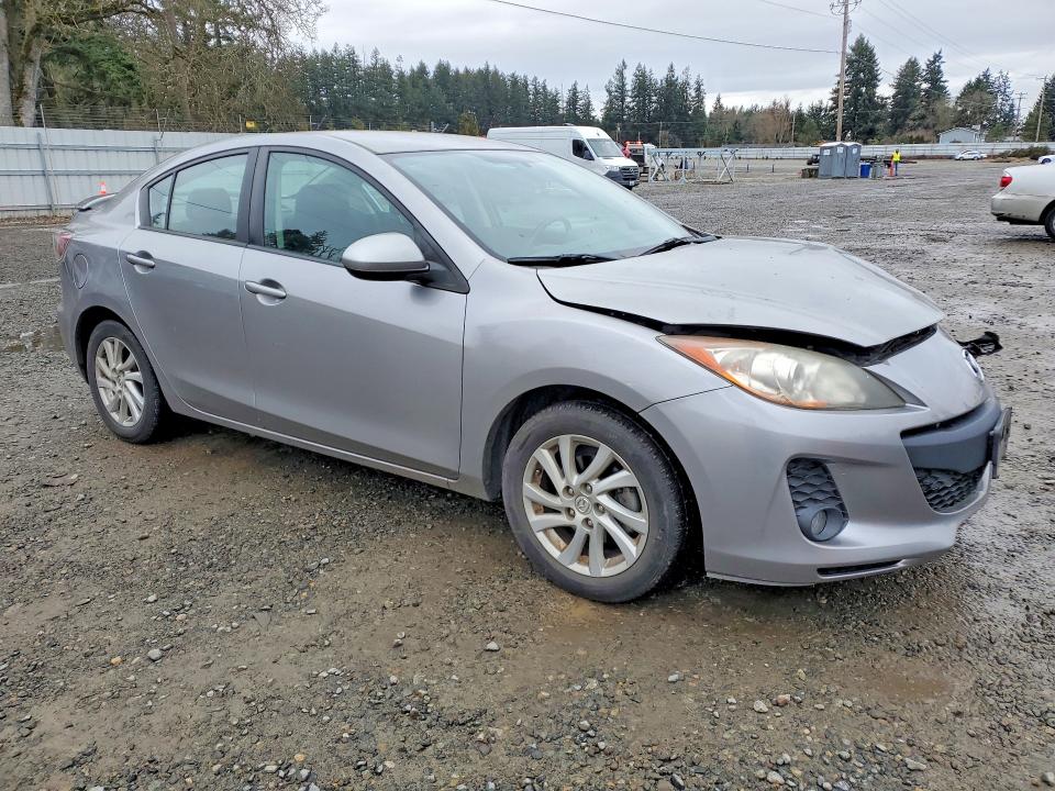 Photo 4 from auction – 2012 MAZDA 3 with VIN JM1BL1VG0C1506227