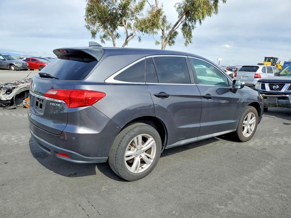Photo 3 from auction – 2014 ACURA RDX with VIN 5J8TB3H57EL017667