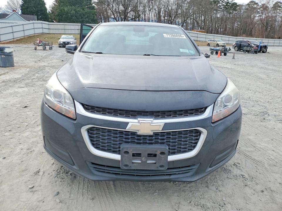 Photo 5 from auction – 2015 CHEVROLET MALIBU with VIN 1G11C5SL2FF336215