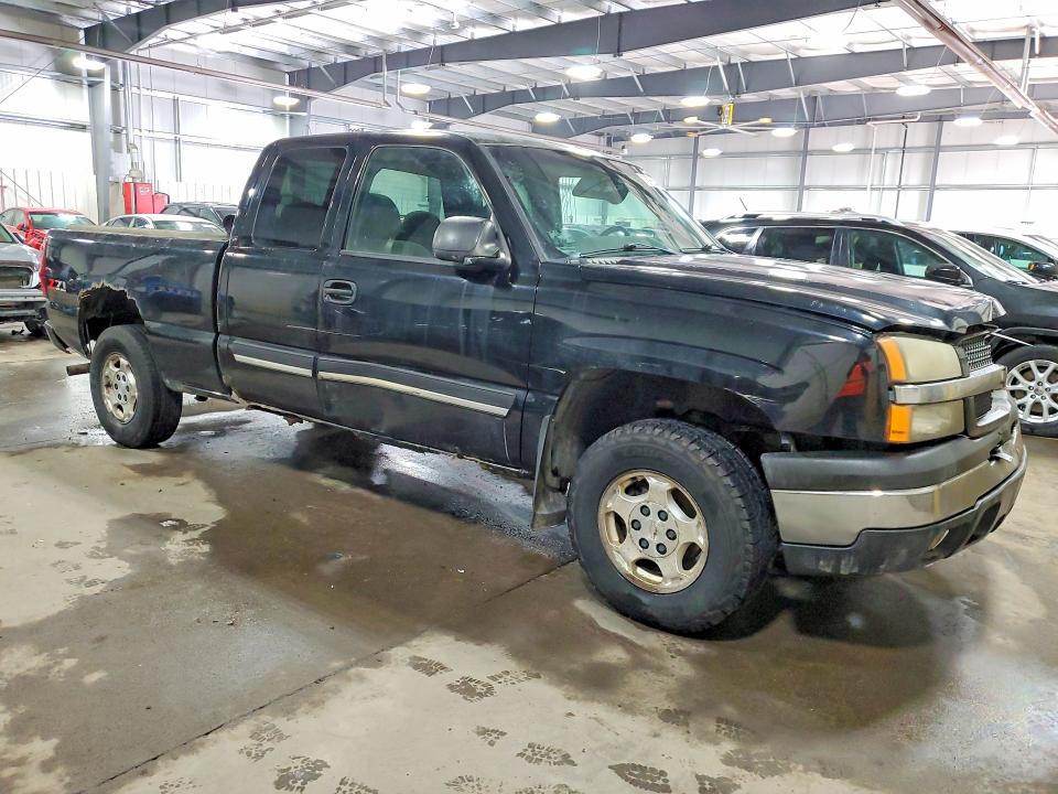 Photo 4 from auction – 2003 CHEVROLET SILVERADO with VIN 2GCEK19T131353696