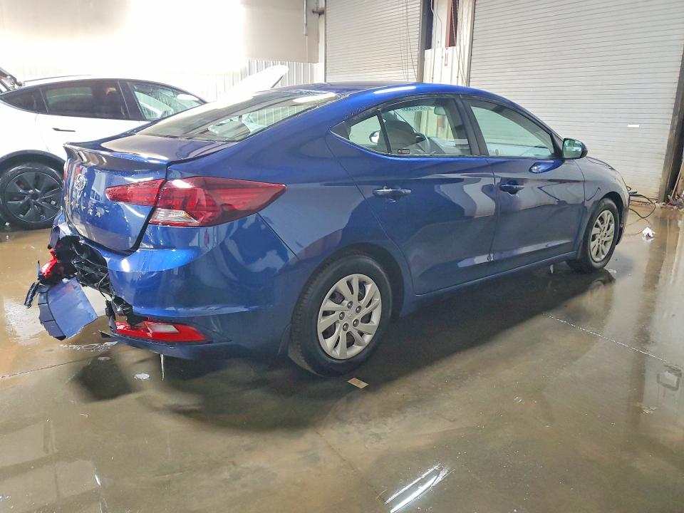 Photo 3 from auction – 2019 HYUNDAI ELANTRA with VIN 5NPD74LF6KH491037