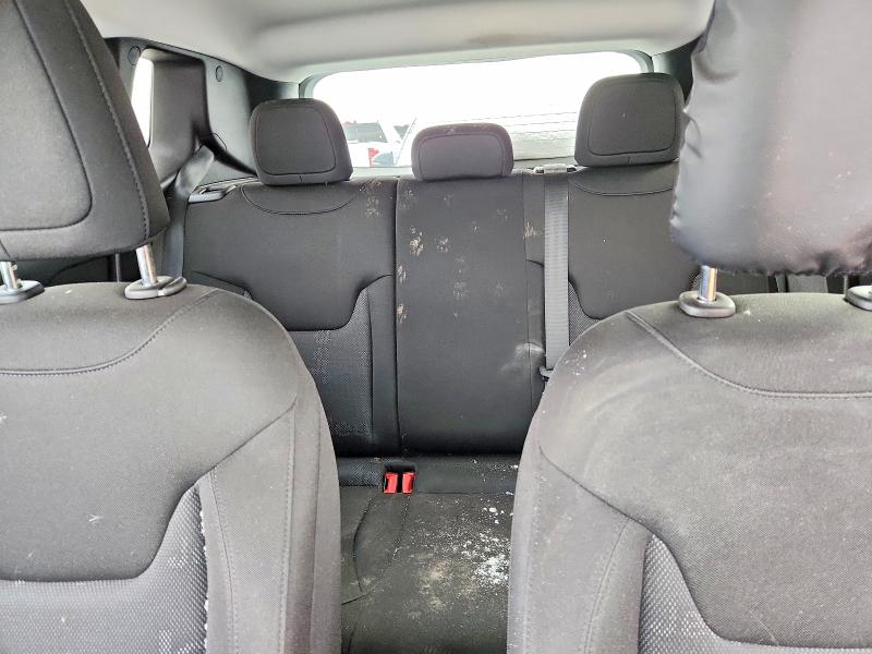 Photo 10 from auction – 2017 JEEP RENEGADE with VIN ZACCJBBB9HPF23852
