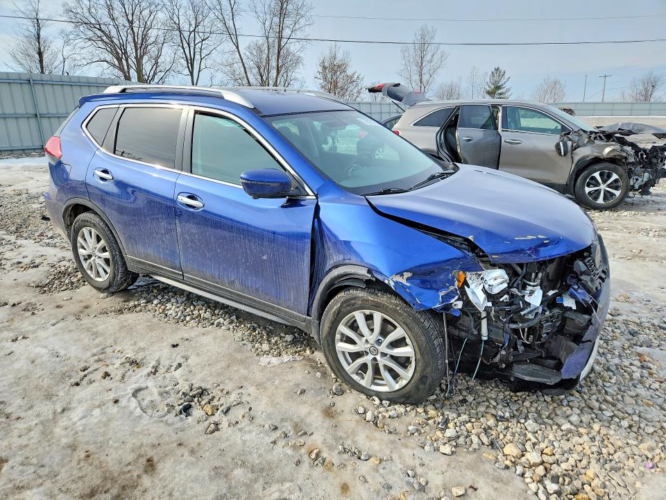 Photo 4 from auction – 2018 NISSAN ROGUE with VIN 5N1AT2MV6JC732058