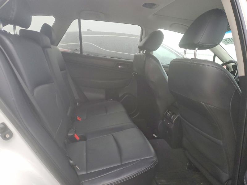 Photo 11 from auction – 2017 SUBARU OUTBACK with VIN 4S4BSENC4H3329874