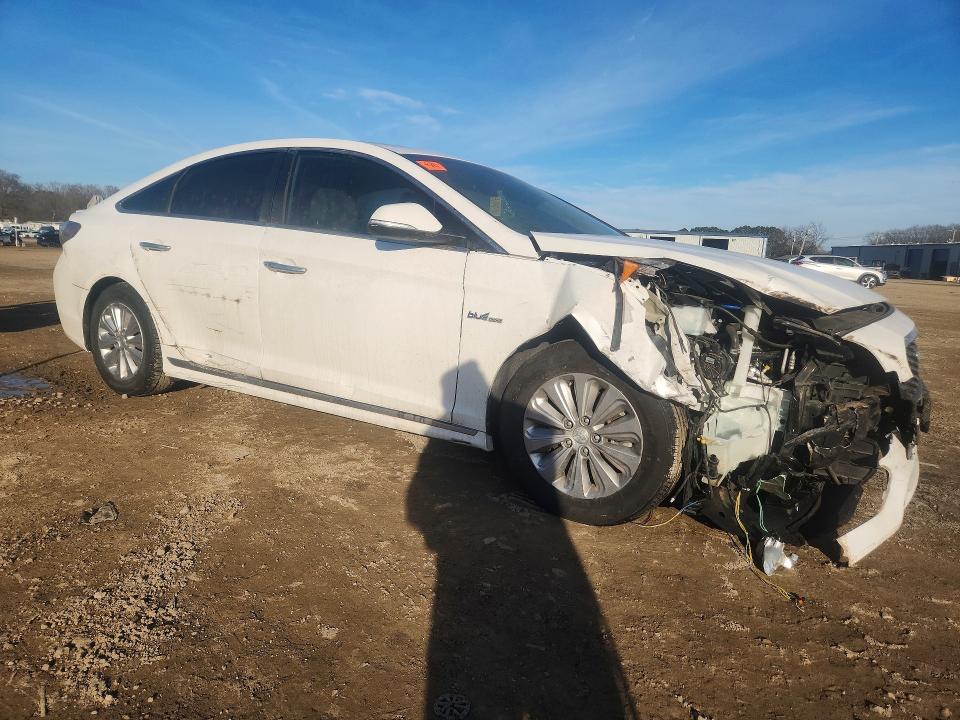 Photo 4 from auction – 2017 HYUNDAI SONATA with VIN KMHE24L15HA047716