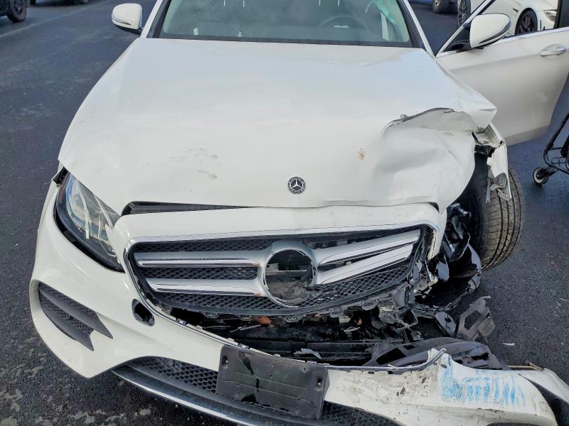Foto 11 de la subasta – 2018 MERCEDES-BENZ E con VIN WDDZF4JB9JA414733