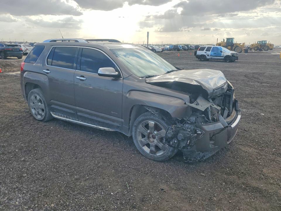 Photo 4 from auction – 2011 GMC TERRAIN with VIN 2CTFLWE52B6416980
