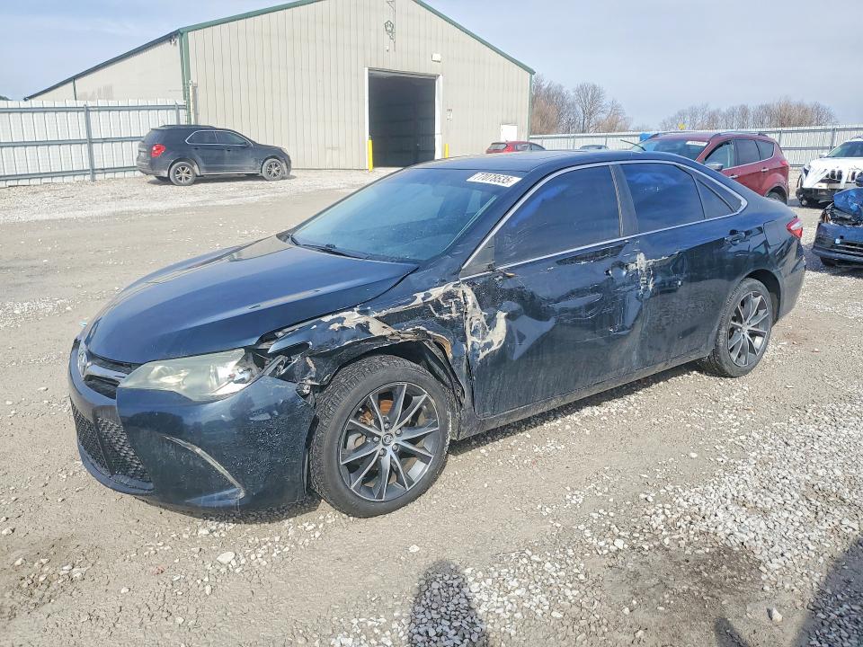 TOYOTA CAMRY 2015 with VIN 4T1BF1FKXFU977861 - Photo from auction