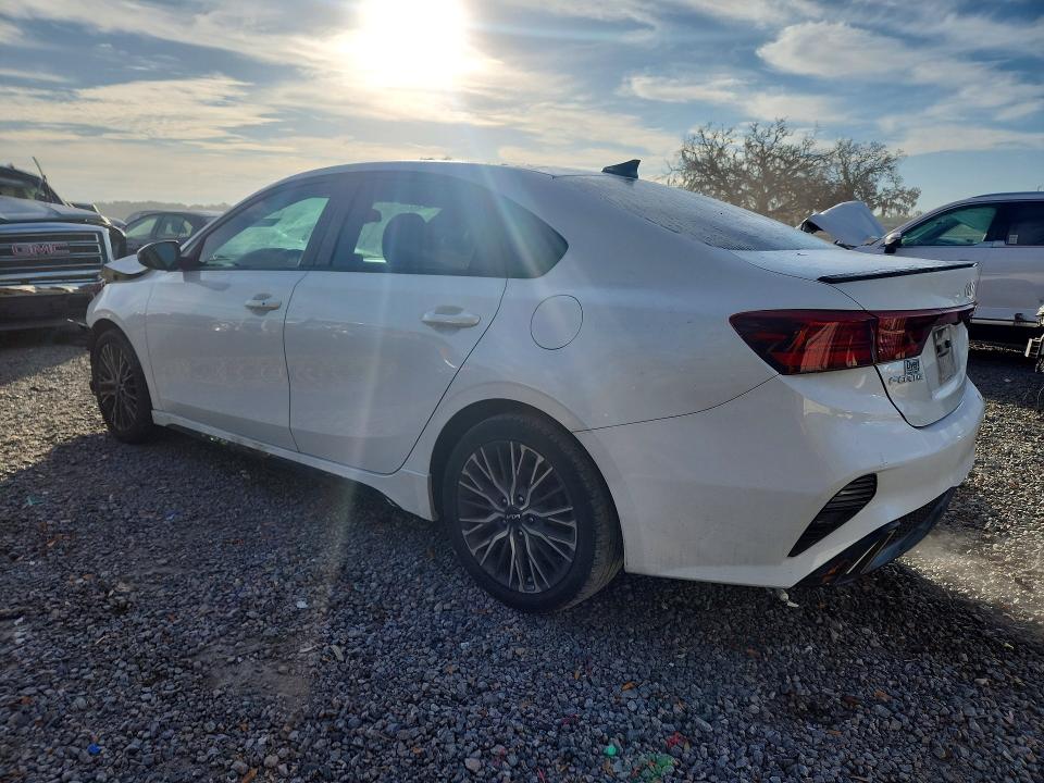 Photo 2 from auction – 2022 KIA FORTE with VIN 3KPF54AD7NE455673