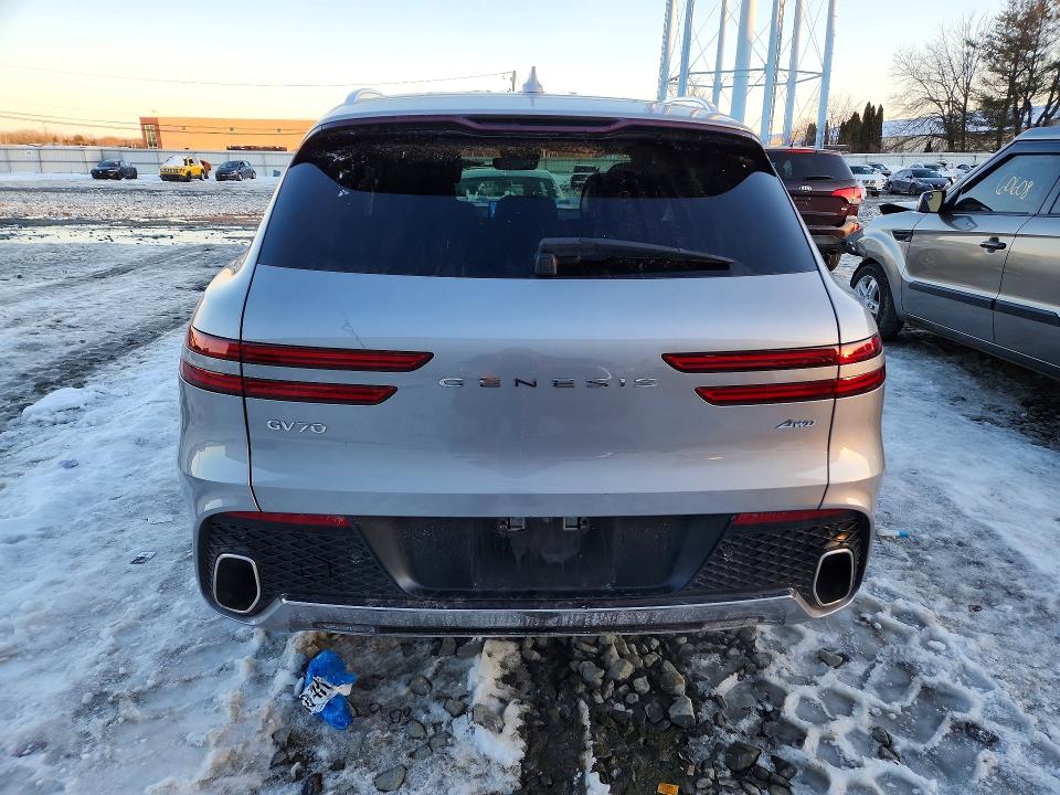 Photo 6 from auction – 2023 GENESIS GV70 with VIN KMUMADTB8PU135701
