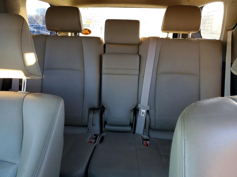 Photo 10 from auction – 2019 TOYOTA 4RUNNER SR with VIN JTEBU5JR5K5634879