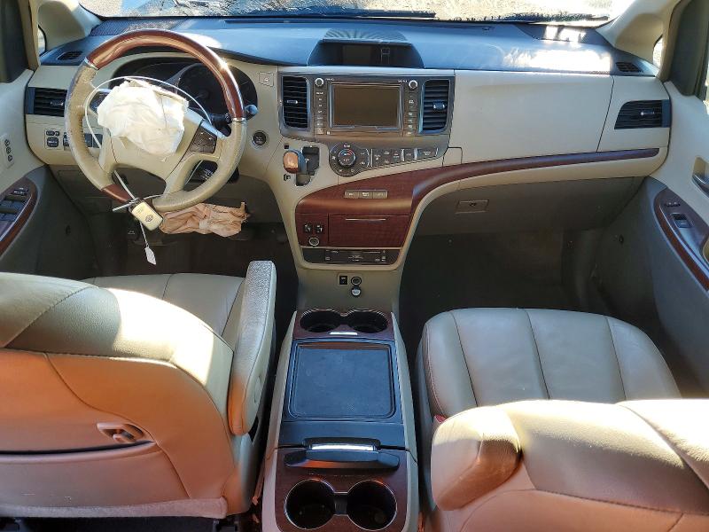 Photo 8 from auction – 2013 TOYOTA SIENNA with VIN 5TDYK3DC5DS371807