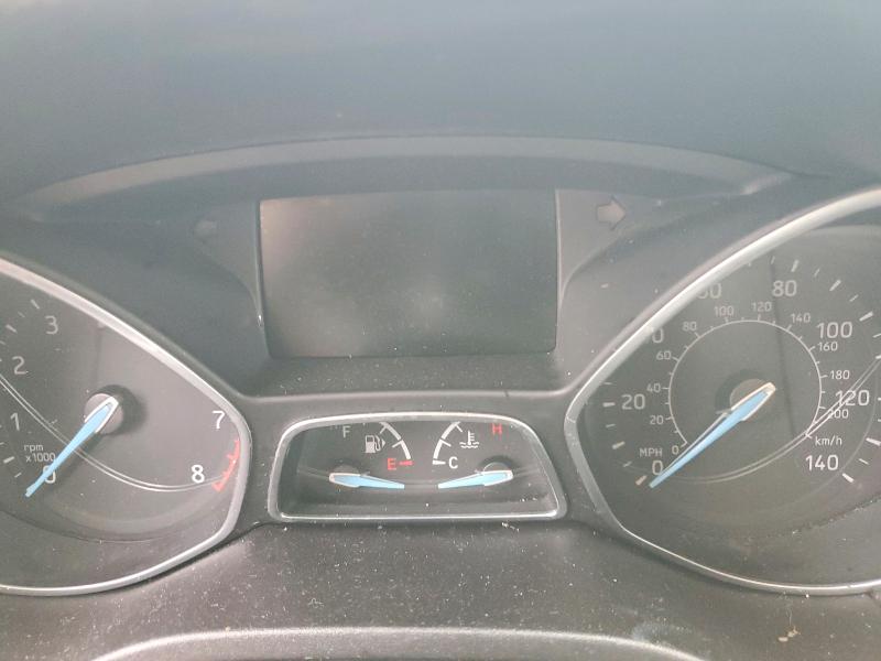 Photo 9 from auction – 2016 FORD FOCUS SE with VIN 1FADP3K24GL234685