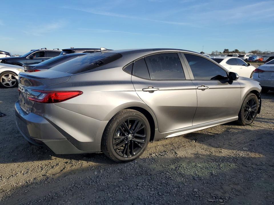 Photo 3 from auction – 2025 TOYOTA CAMRY with VIN 4T1DAACK5SU646434