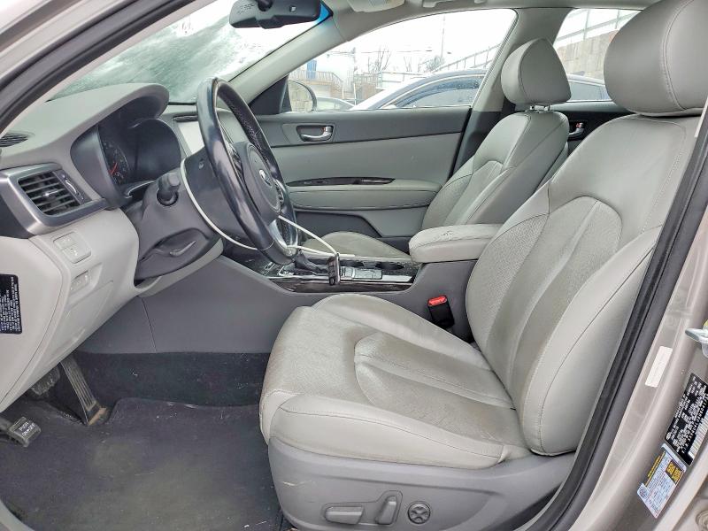 Photo 7 from auction – 2016 KIA OPTIMA EX with VIN 5XXGU4L38GG041758