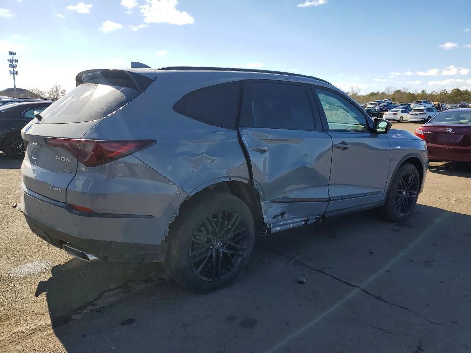 Photo 3 from auction – 2025 ACURA MDX A-SPEC with VIN 5J8YE1H91SL026882