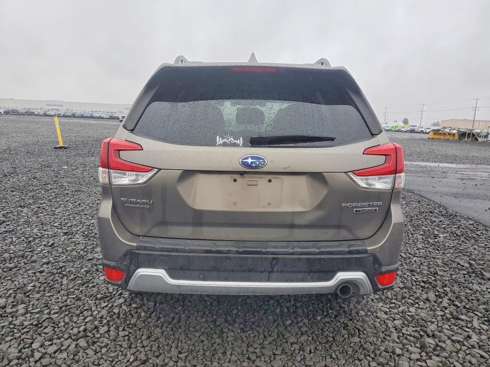 Photo 6 from auction – 2019 SUBARU FORESTER T with VIN JF2SKAWC1KH518019