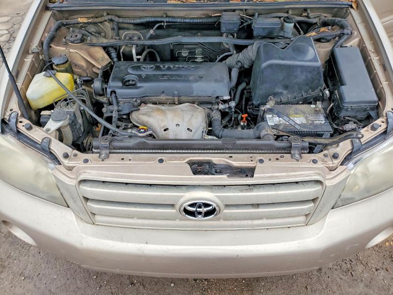 Photo 12 from auction – 2006 TOYOTA HIGHLANDER with VIN JTEGD21AX60149588