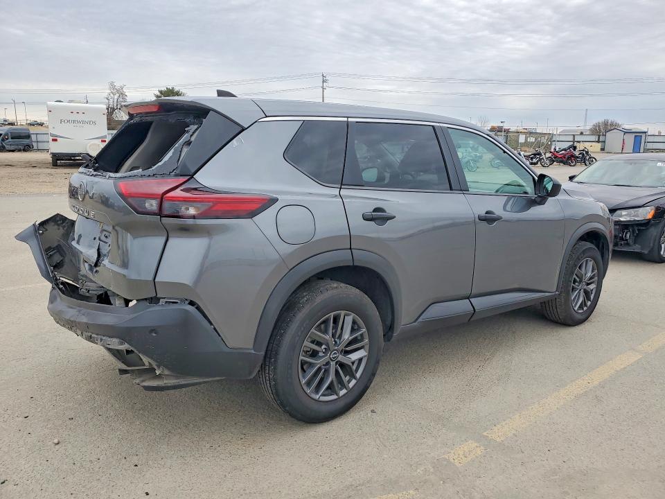Photo 3 from auction – 2023 NISSAN ROGUE with VIN 5N1BT3AA1PC799798