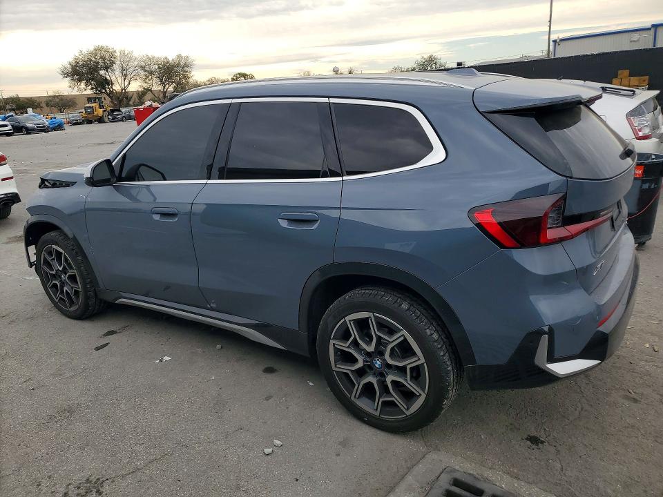 Photo 2 from auction – 2023 BMW X1 with VIN WBX73EF02P5X77502