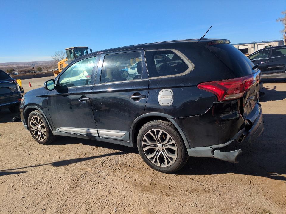 Photo 2 from auction – 2016 MITSUBISHI OUTLANDER with VIN JA4AD3A30GZ035771