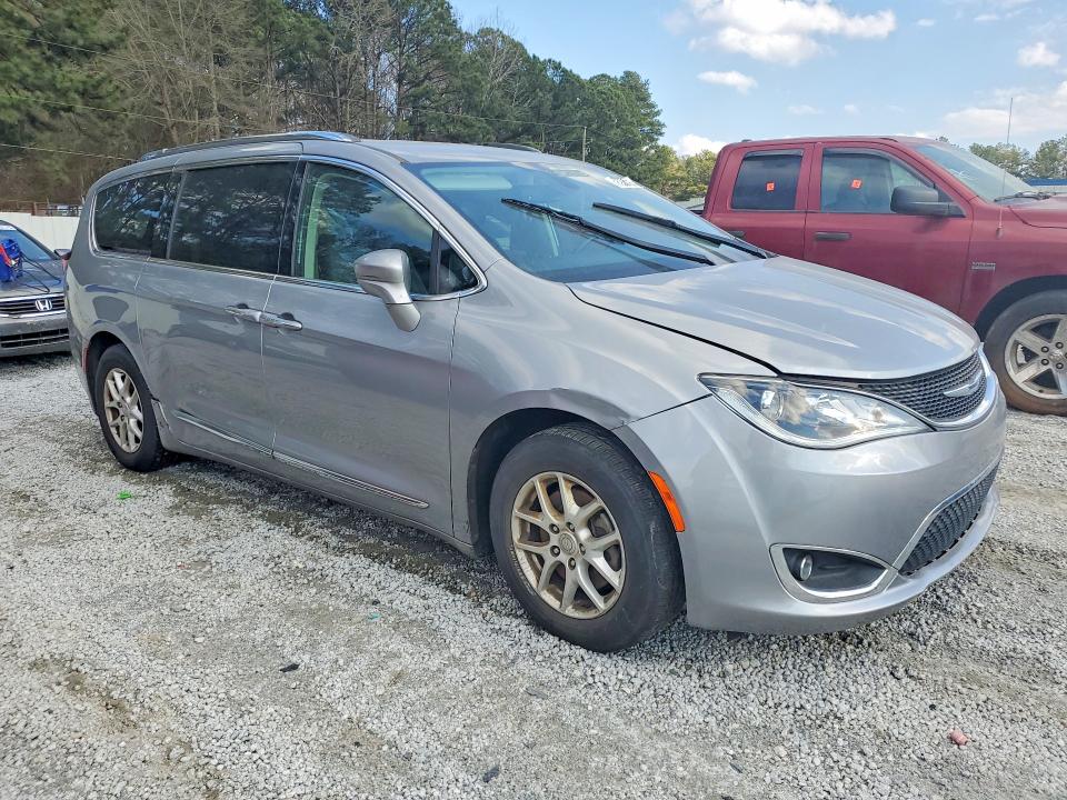 Photo 4 from auction – 2020 CHRYSLER PACIFICA with VIN 2C4RC1BG4LR271264