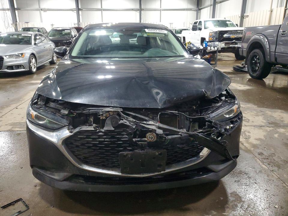 Photo 5 from auction – 2019 MAZDA 3 with VIN 3MZBPABL8KM114214