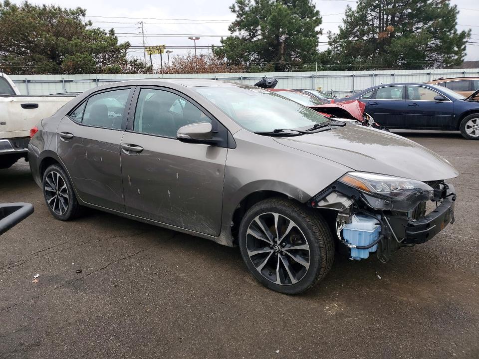 Photo 4 from auction – 2019 TOYOTA COROLLA with VIN 2T1BURHE6KC203596