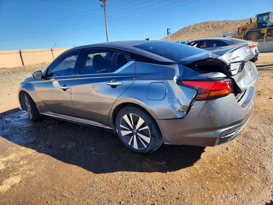 Photo 2 from auction – 2019 NISSAN ALTIMA SV with VIN 1N4BL4DV0KC136746