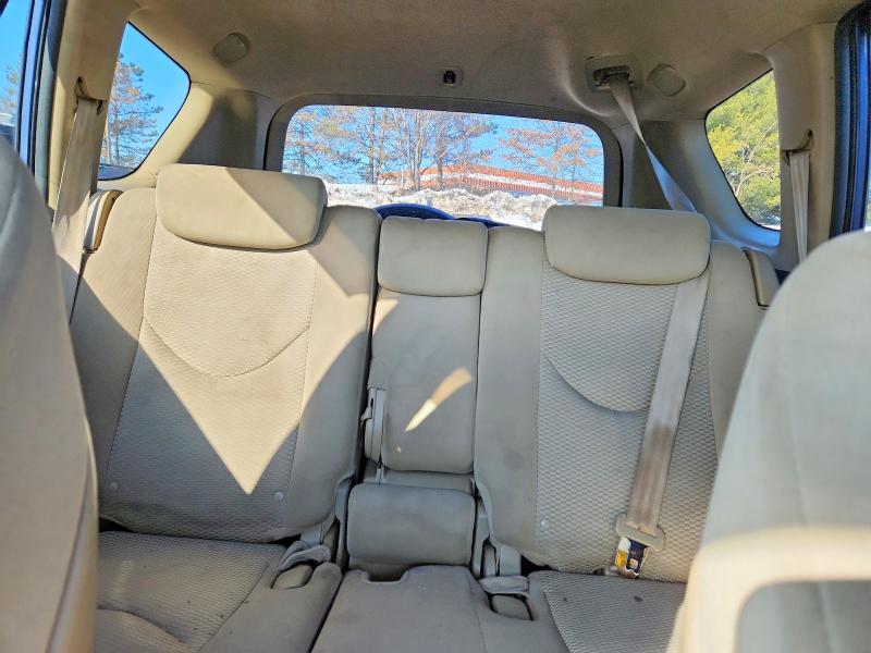 Photo 10 from auction – 2011 TOYOTA RAV4 with VIN 2T3BF4DV5BW105457