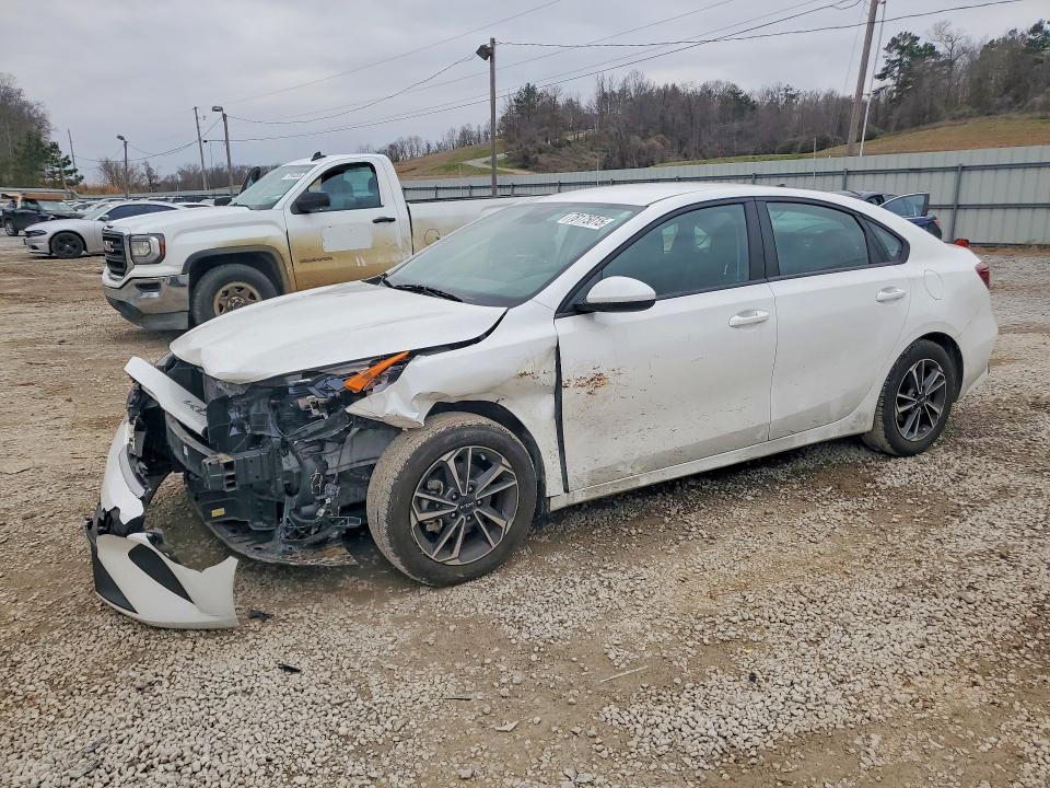 Photo 1 from auction – 2022 KIA FORTE with VIN 3KPF24AD8NE425719