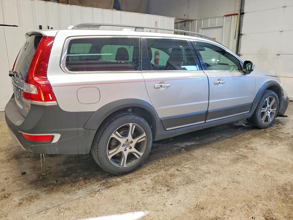 Photo 3 from auction – 2015 VOLVO XC70 T6 PR with VIN YV4902NC5F1200748