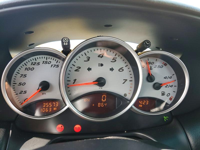 Photo 9 from auction – 2000 PORSCHE BOXSTER with VIN WP0CB2984YU661594