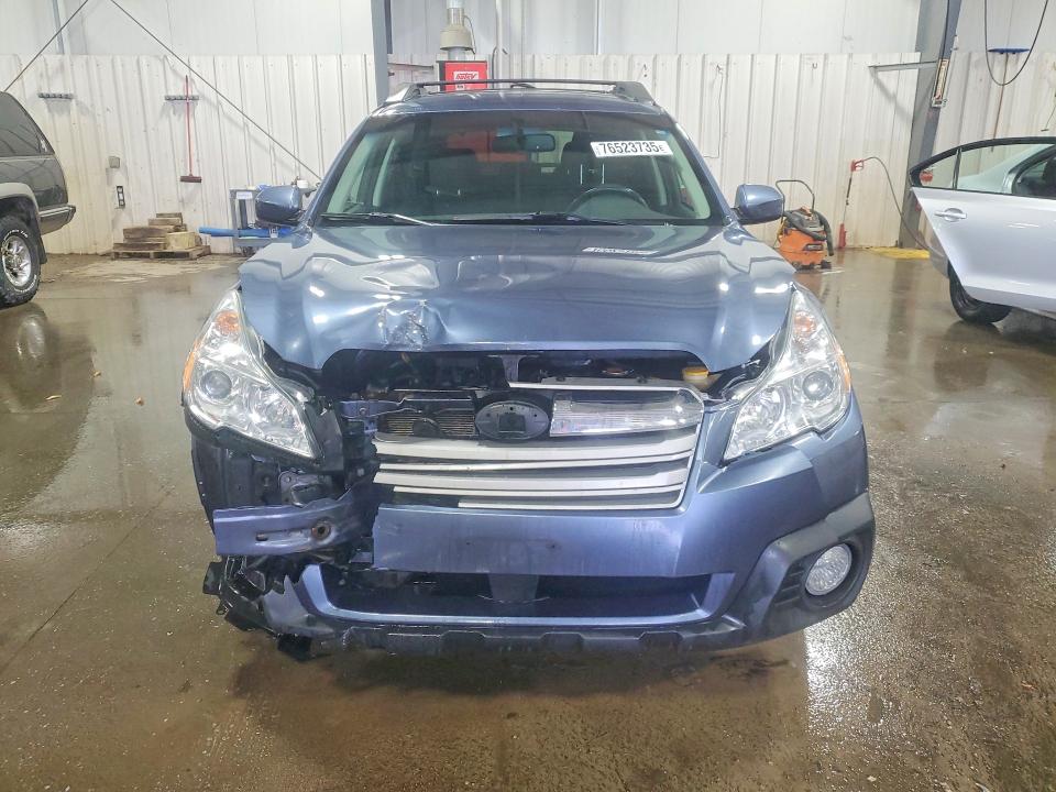 Photo 5 from auction – 2014 SUBARU OUTBACK with VIN 4S4BRCCC3E3283825