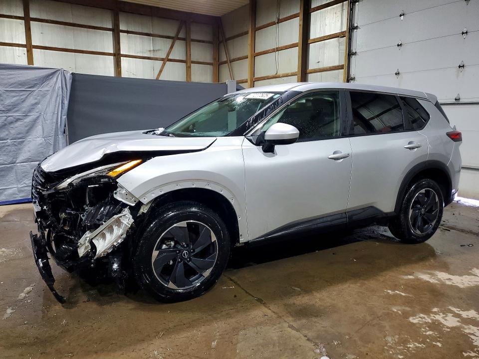 NISSAN ROGUE 2024 with VIN 5N1BT3BA5RC677303 - Photo from auction