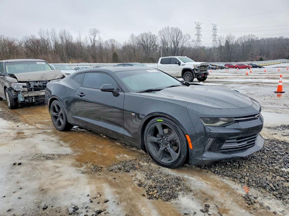 Photo 4 from auction – 2016 CHEVROLET CAMARO LT with VIN 1G1FD1RS2G0133693