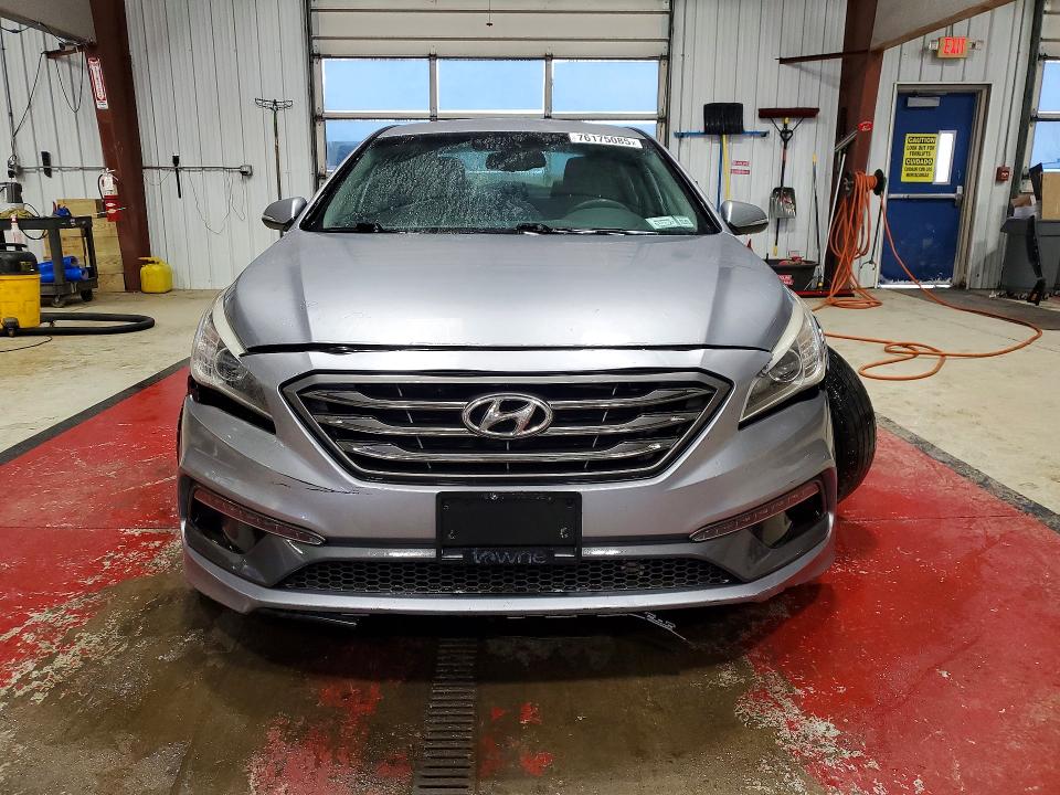 Photo 5 from auction – 2016 HYUNDAI SONATA with VIN 5NPE34AF9GH267447