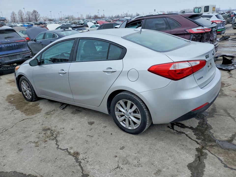 Photo 2 from auction – 2014 KIA FORTE with VIN KNAFX4A63E5100620