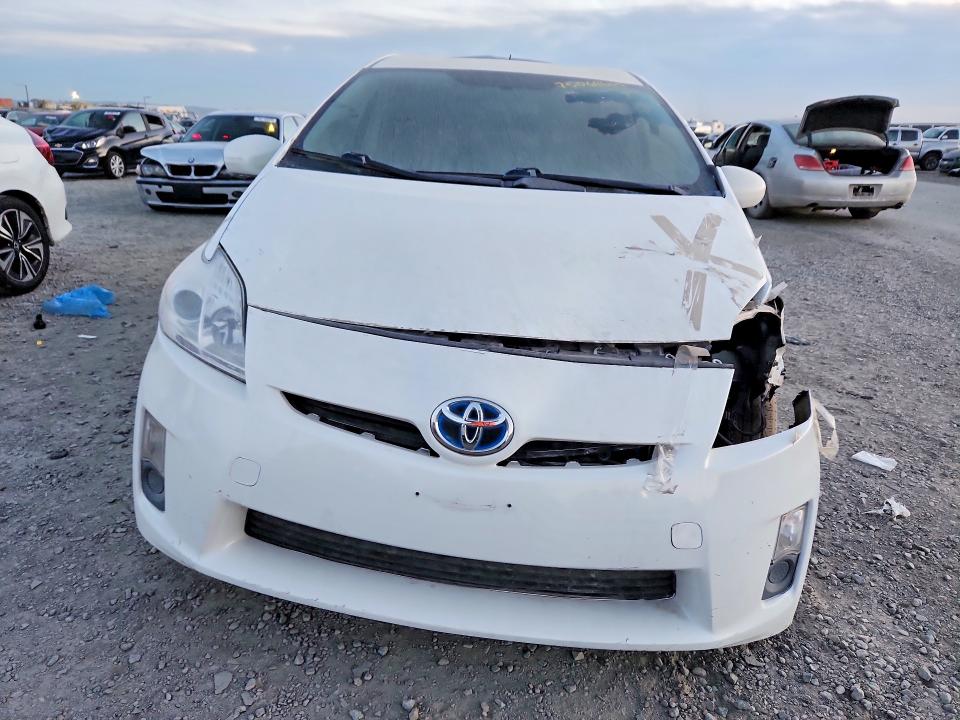 Photo 5 from auction – 2011 TOYOTA PRIUS with VIN JTDKN3DU2B0276403