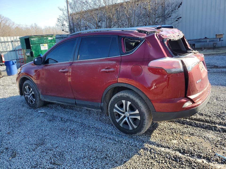 Photo 2 from auction – 2018 TOYOTA RAV4 LE with VIN JTMZFREV5JD113144