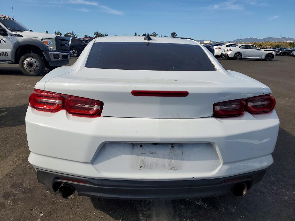Photo 6 from auction – 2023 CHEVROLET CAMARO with VIN 1G1FB1RX8P0146725