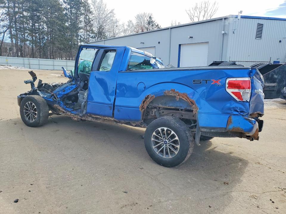 Photo 2 from auction – 2012 FORD F150 with VIN 1FTFX1EF3CKE22037