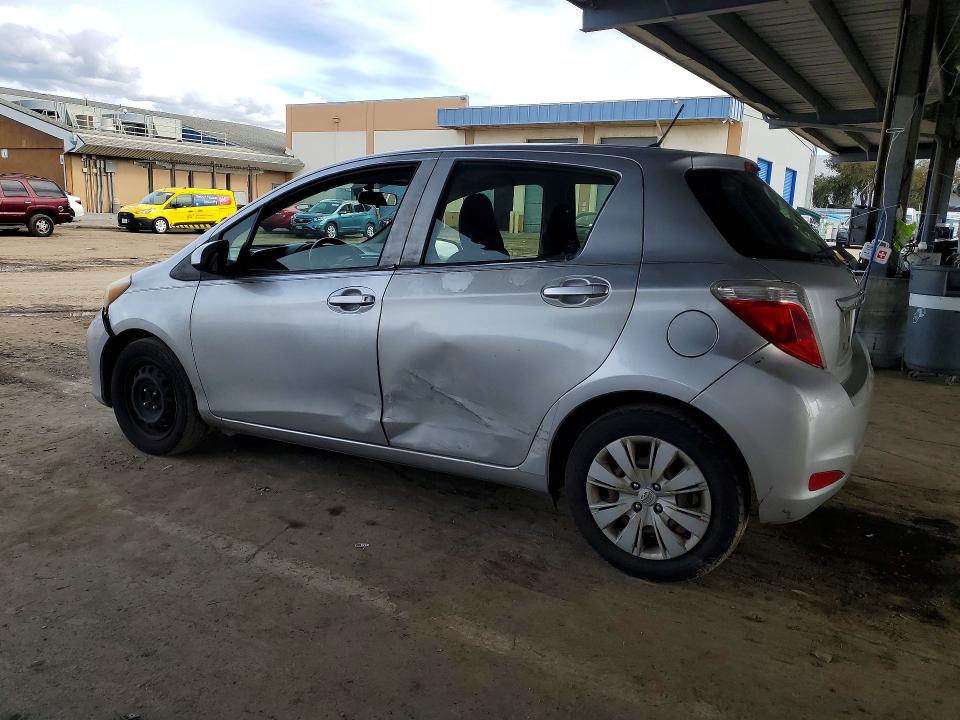 Photo 2 from auction – 2012 TOYOTA YARIS with VIN JTDKTUD35CD530005