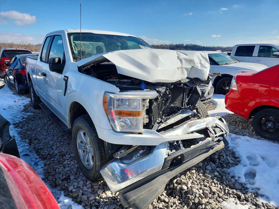Photo 4 from auction – 2022 FORD F150 with VIN 1FTEX1EBXNFA13926