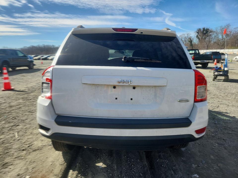 Photo 6 from auction – 2012 JEEP COMPASS with VIN 1C4NJCEB7CD618248