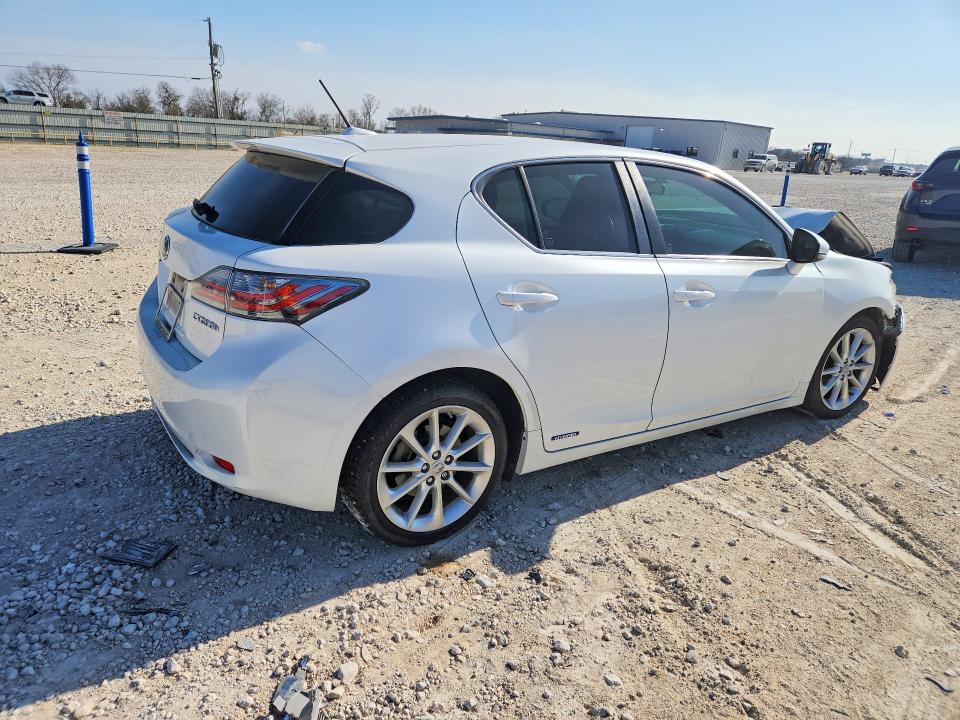 Photo 3 from auction – 2012 LEXUS CT 200 with VIN JTHKD5BH7C2096911