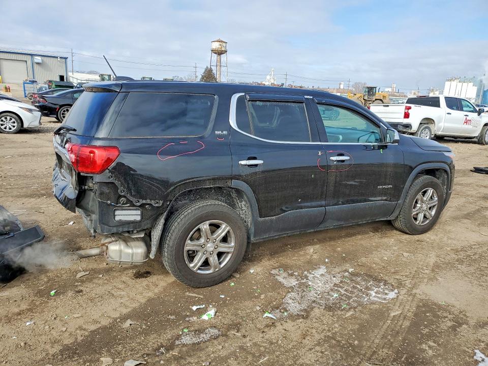 Photo 3 from auction – 2018 GMC ACADIA with VIN 1GKKNKLA5JZ242326