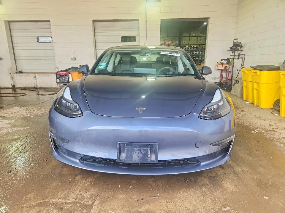 Photo 5 from auction – 2022 TESLA MODEL 3 with VIN 5YJ3E1EB7NF341211