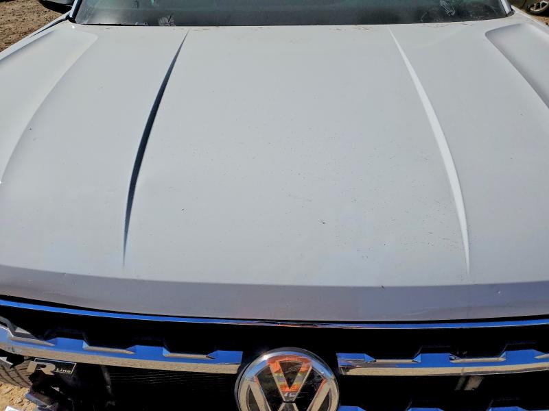 Photo 11 from auction – 2019 VOLKSWAGEN ATLAS with VIN 1V2YR2CAXKC558561